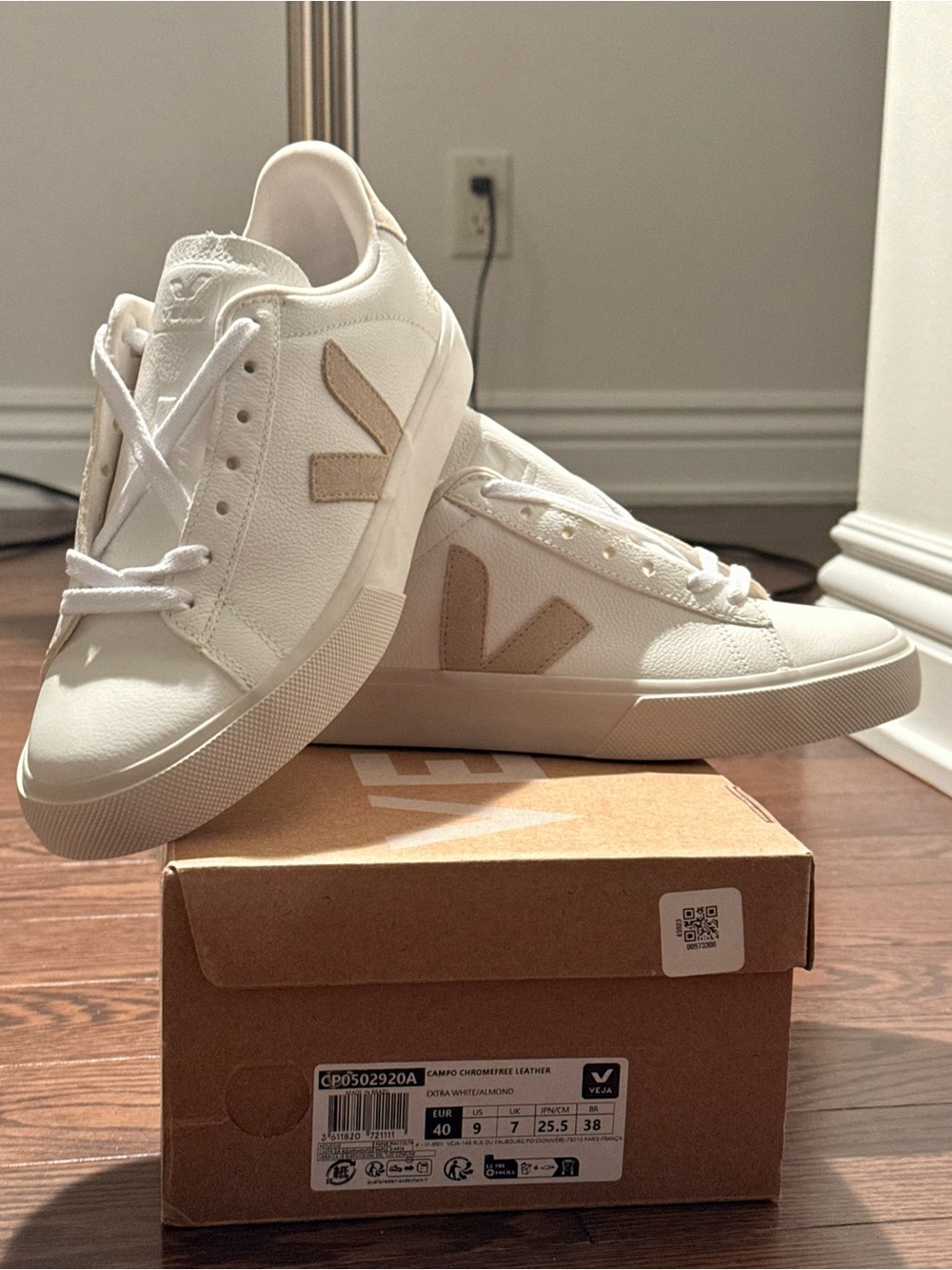 NWT VEJA Campo Chromefree Leather Sneakers Extra White Almond US 9 / EU 40 - Picture 4 of 10
